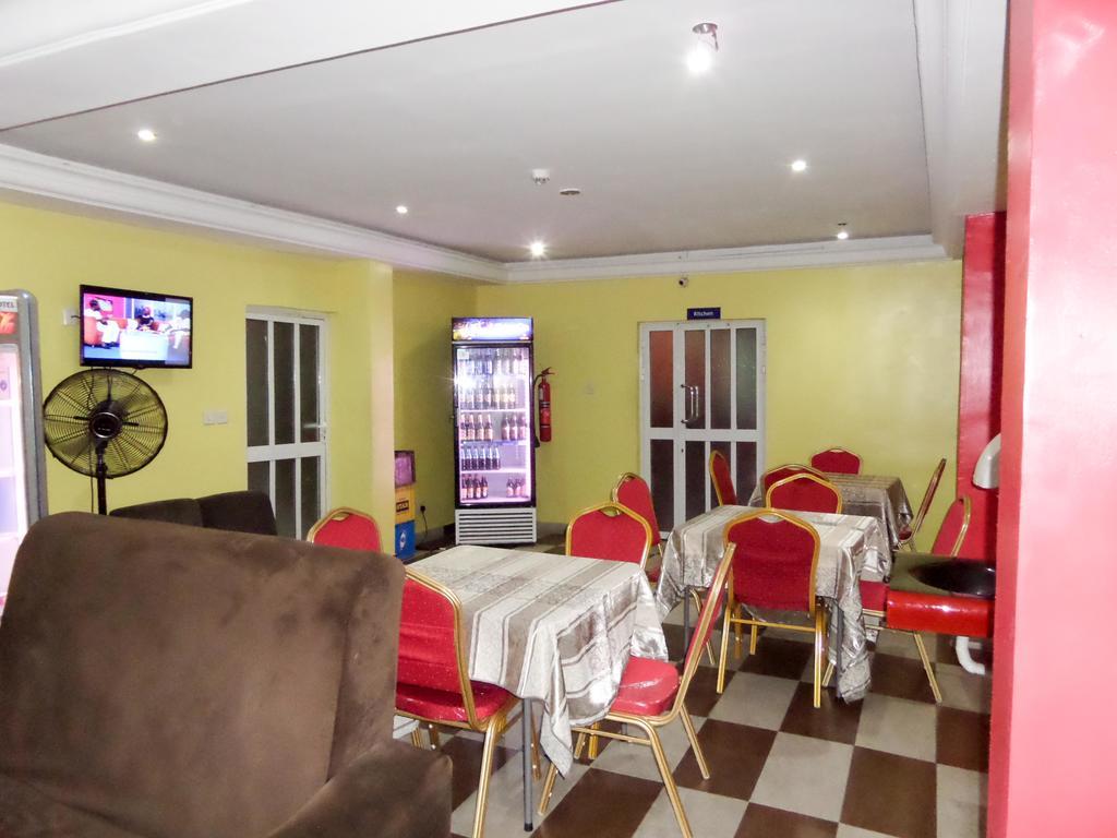 Ghatview Hotel Lagos Buitenkant foto