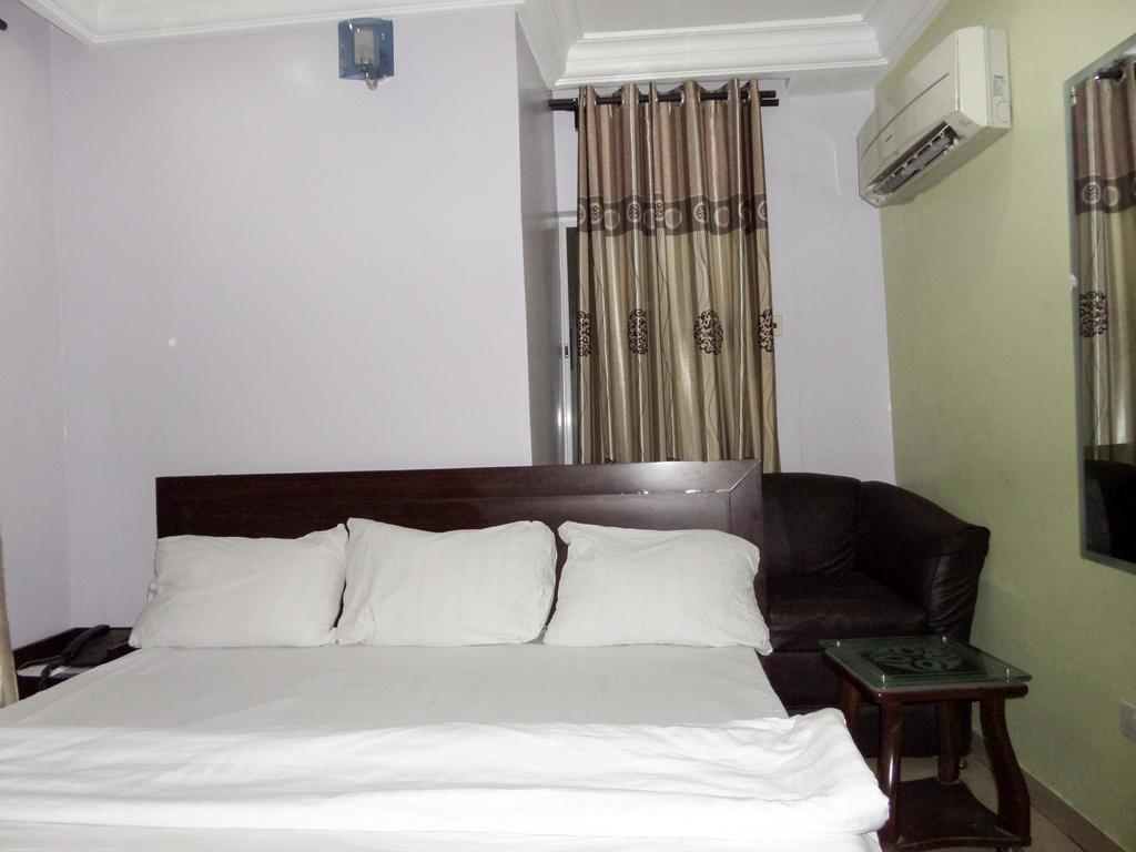Ghatview Hotel Lagos Buitenkant foto